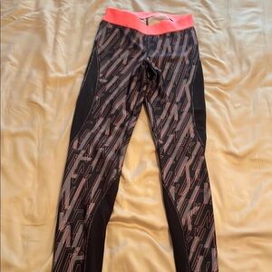 Stylish Black and Pink Patterned Leggings